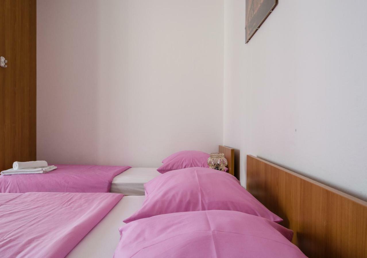 Apartmani Marko Makarska Eksteriør billede