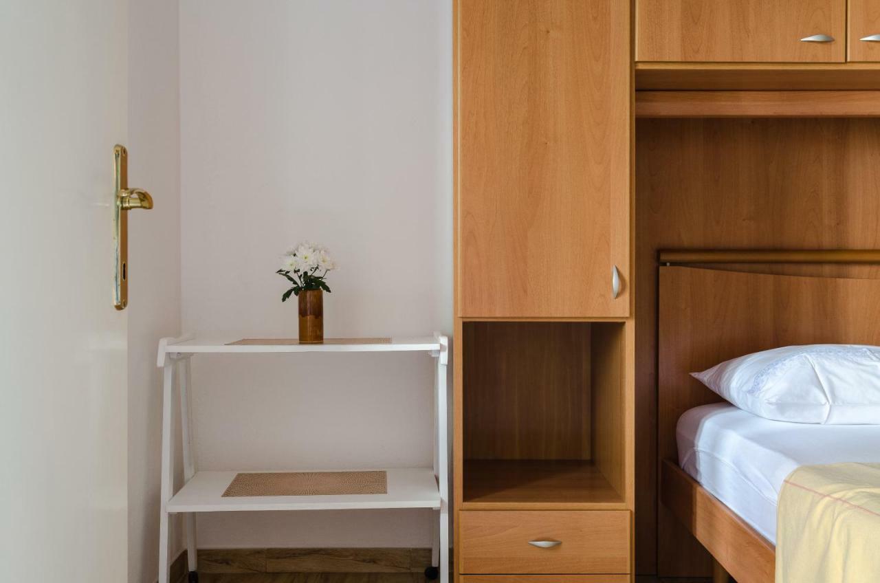Apartmani Marko Makarska Eksteriør billede